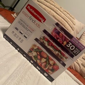 NEW Rubbermaid 30 piece set of containers + lids (bridal shower gift / registry)
